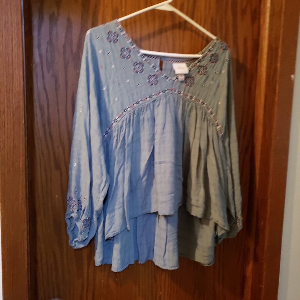 Womens top